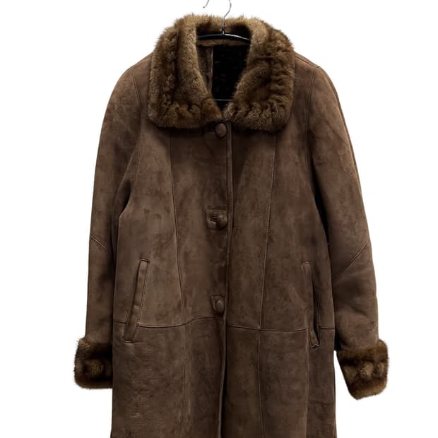 소프라니노 빈티지 스웨이드 무스탕 양가죽 코트