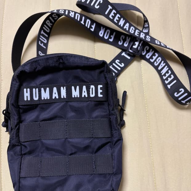 휴먼메이드 크로스백