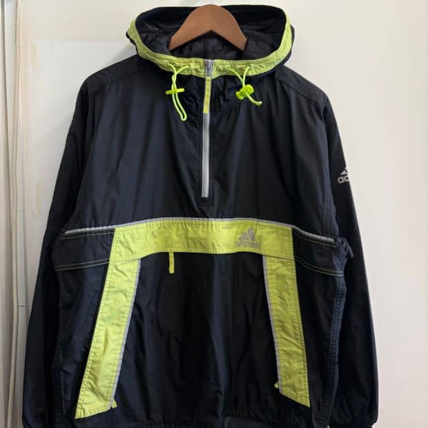 N38. 아디다스 올드스쿨 바람막이 자켓