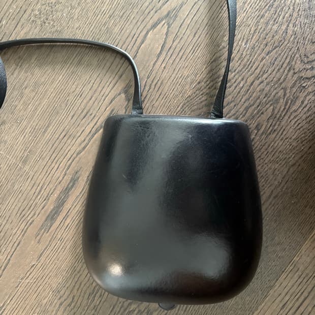 르메르 타코백 블랙 (중고)