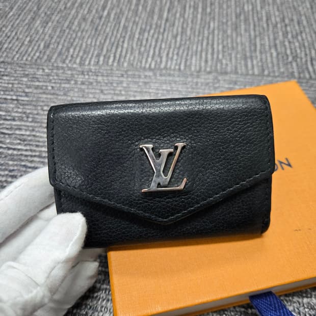 [특가][정품] 루이비통 락미니 월릿 삼단지갑