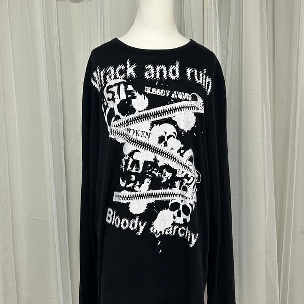 Under level 펑크 프린팅 롱슬리브