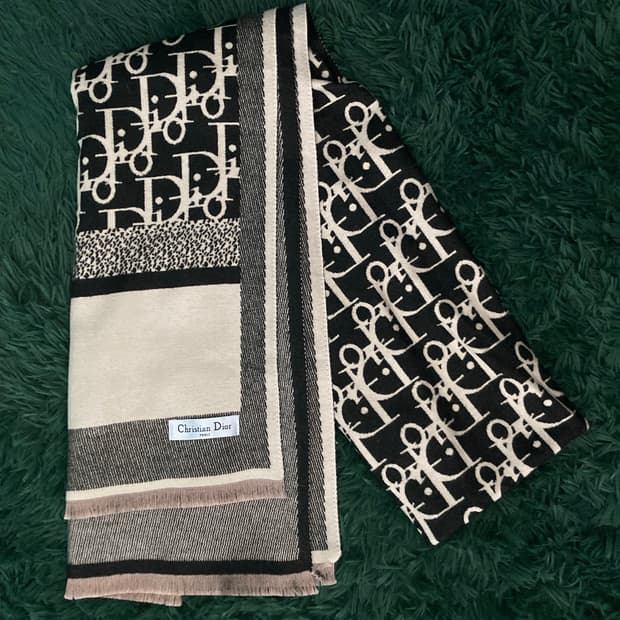디올 클래식 오블리크 머플러 스카프