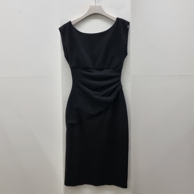 DIANE VON FURSTENBERG