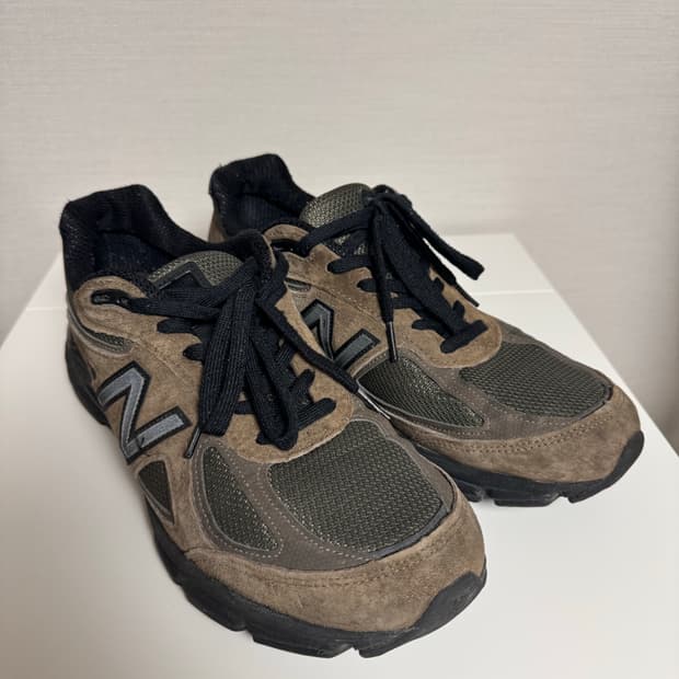 뉴발란스 990v4 밀리터리그린 US10