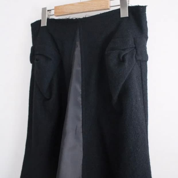 꼼데가르송 준야와타나베 2003AD 리본 컷아웃 울 스커트