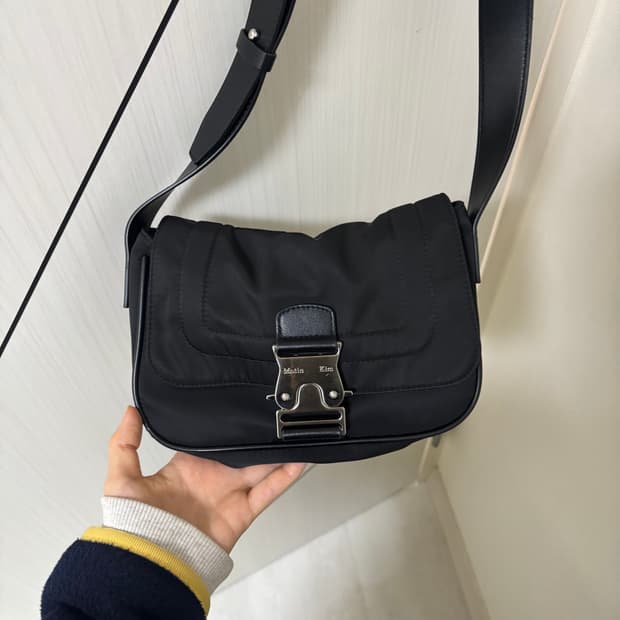 마뗑킴 크로스백