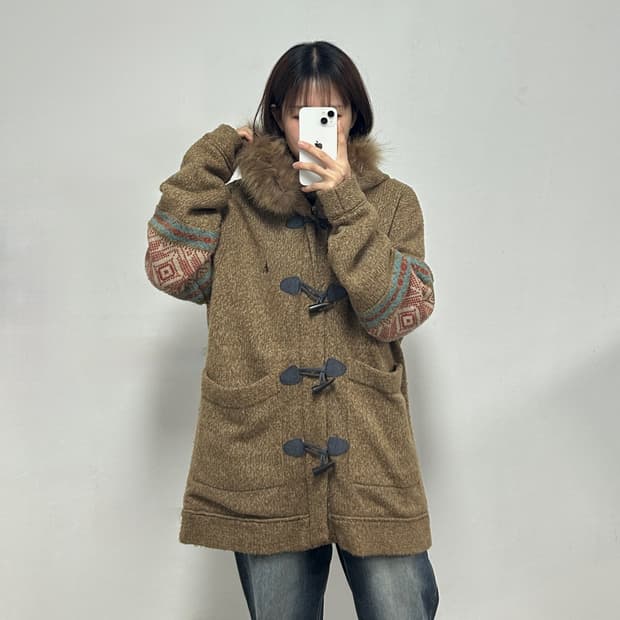  빈폴 자수로고 후드 퍼 베이지 더플 니트 자켓