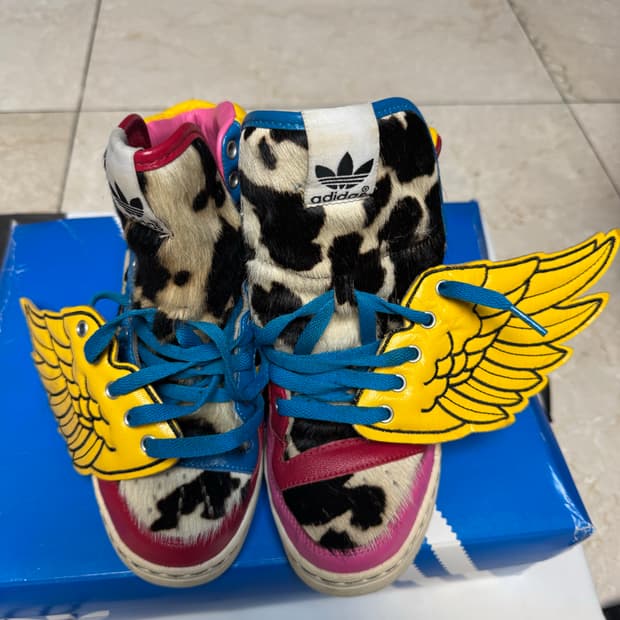 아디다스 제레미스캇 235