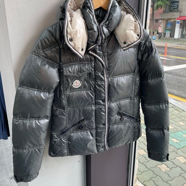 0사이즈/ 몽클레어 여성 QUINCY 패딩