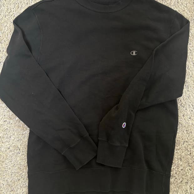 일본판 CHAMPION 블랙 맨투맨 사이즈 100-105