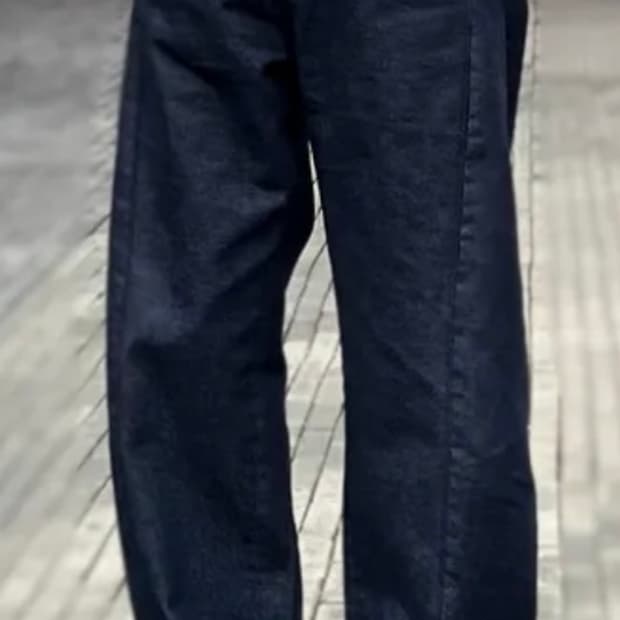 인템포무드 커브드진 네이비