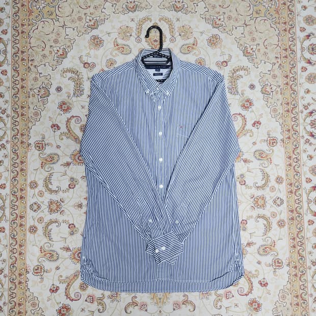 타미힐피거 스트라이프 남성 셔츠
L