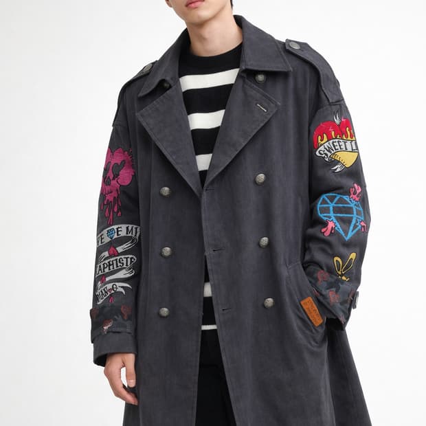 그라피스트 만지 자수 패치 더블 트렌치 코트