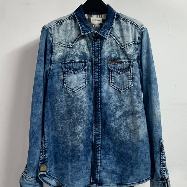 디젤 돌청 워시드 패치 셔츠 (on.561)