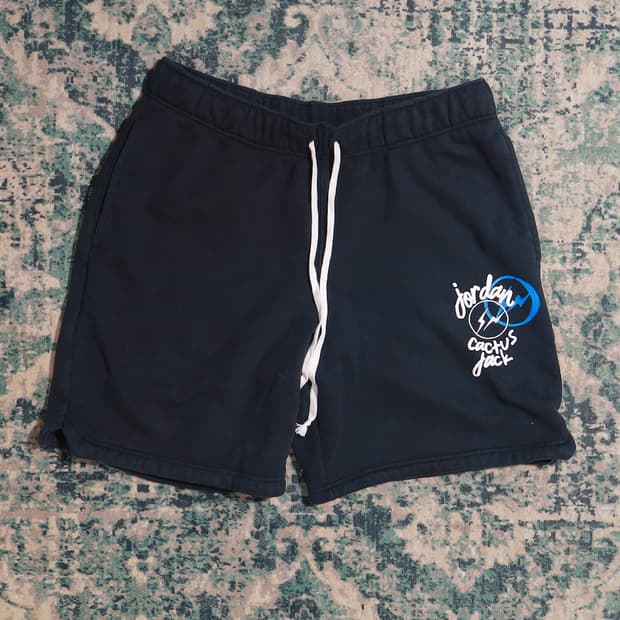 NIKE 나이키 x 트래비스 스캇 x 프래그먼트 쇼츠 XL