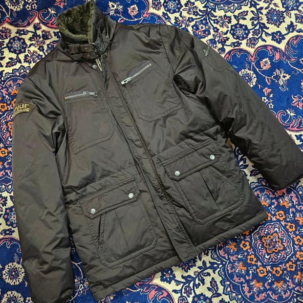 디펄스(D-PULSE) in Japan 브라운 덕다운 헌팅 점퍼