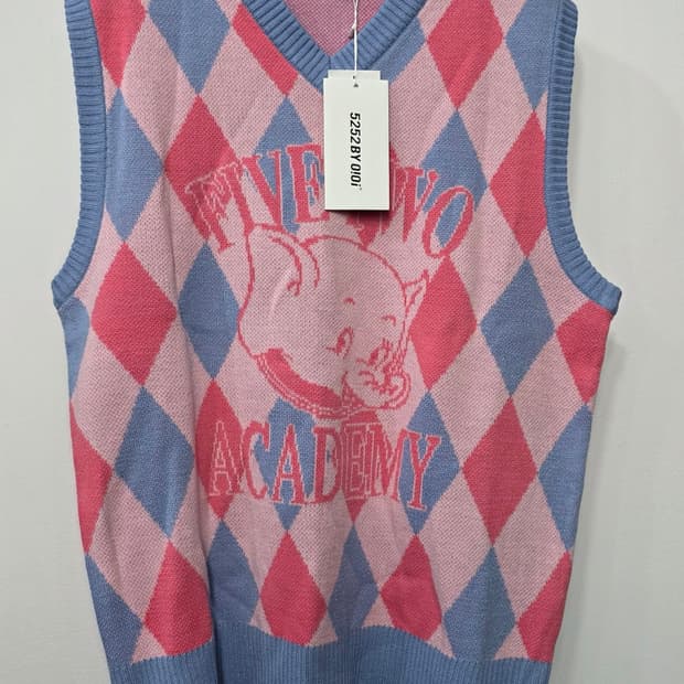 5252 by 오아이오아이 니트 조끼