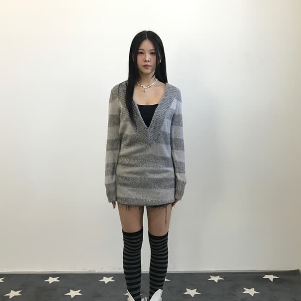Jpn Y2k Acrylic Striped V-Neck Knit