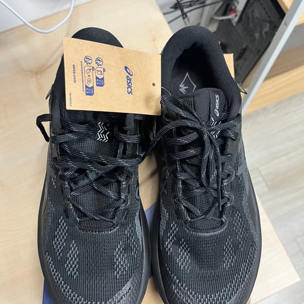 아식스 트라부코 14 GTX 블랙 270mm 새상품