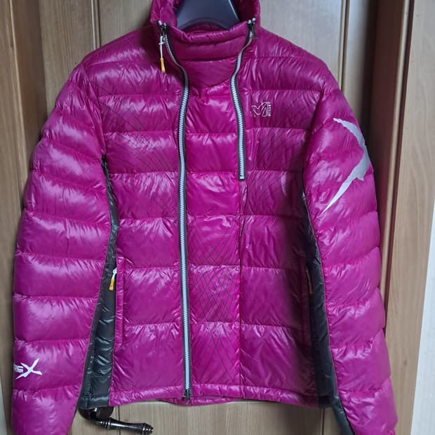 밀레 여성 경량패딩 105