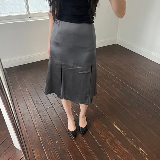 새틴 패널 스커트