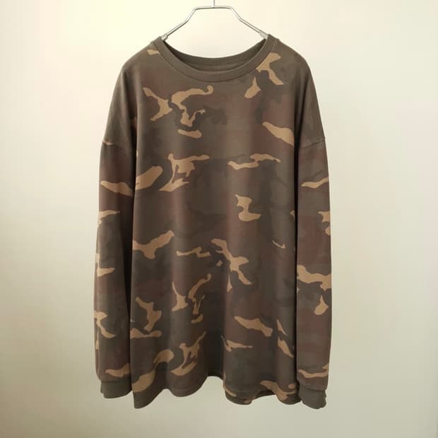 이지 시즌1 카모 롱슬리브