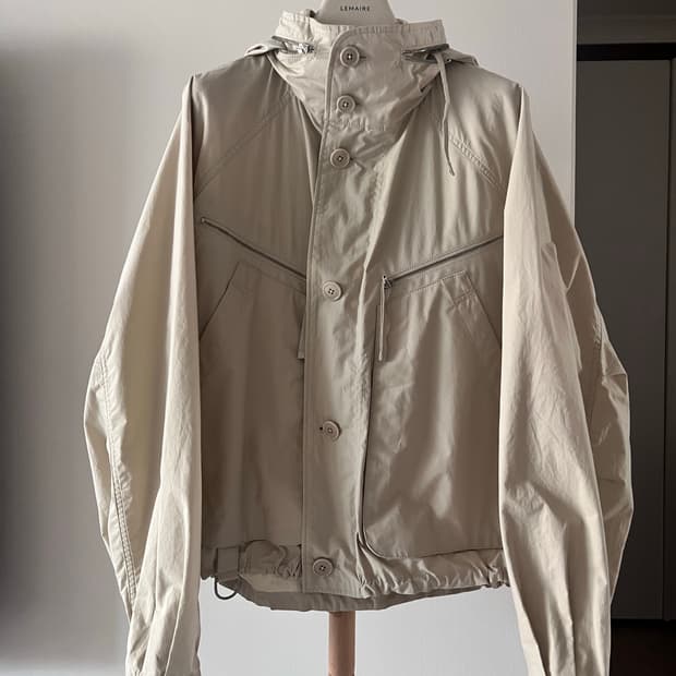 르메르 패러슈트 바람막이 블루종