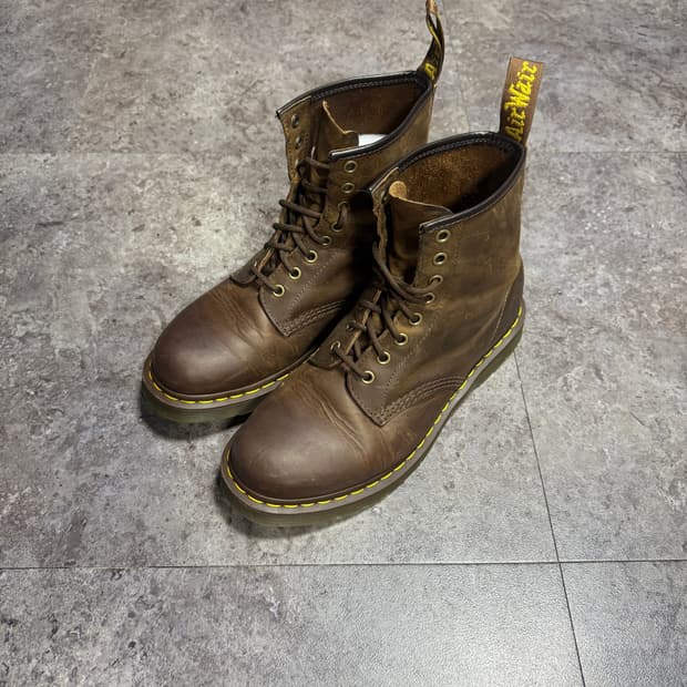 닥터마틴 1460 크레이지호스 270