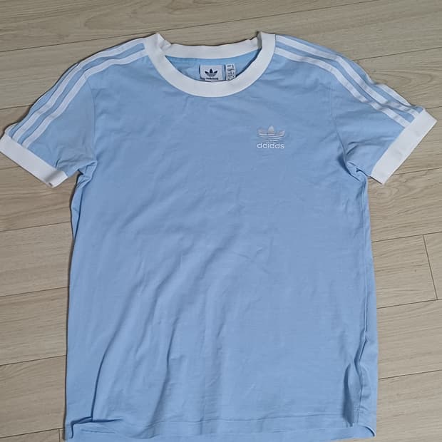 아디다스 반팔 링거 티셔츠 소라색 XS-S