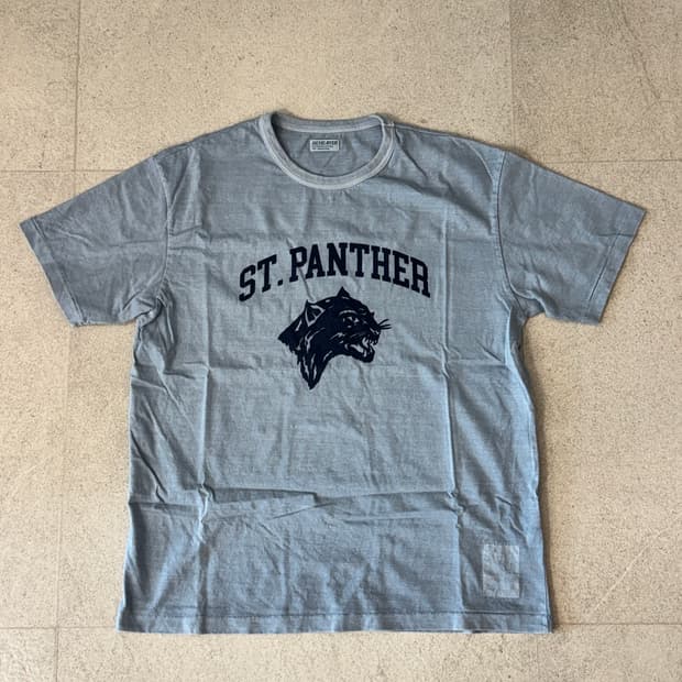 비헤비어 19XX GRAPHIC T-SHIRTS dyed blue