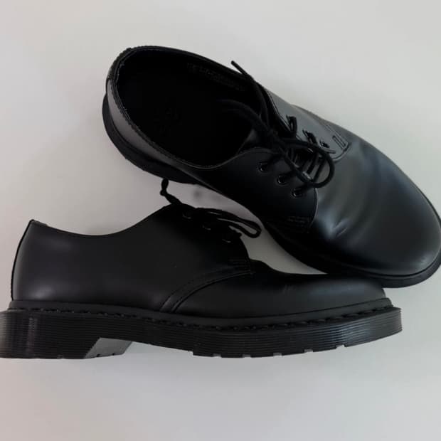 닥터마틴1461 모노 250 1회착