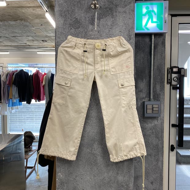 Burberry 카프리팬츠