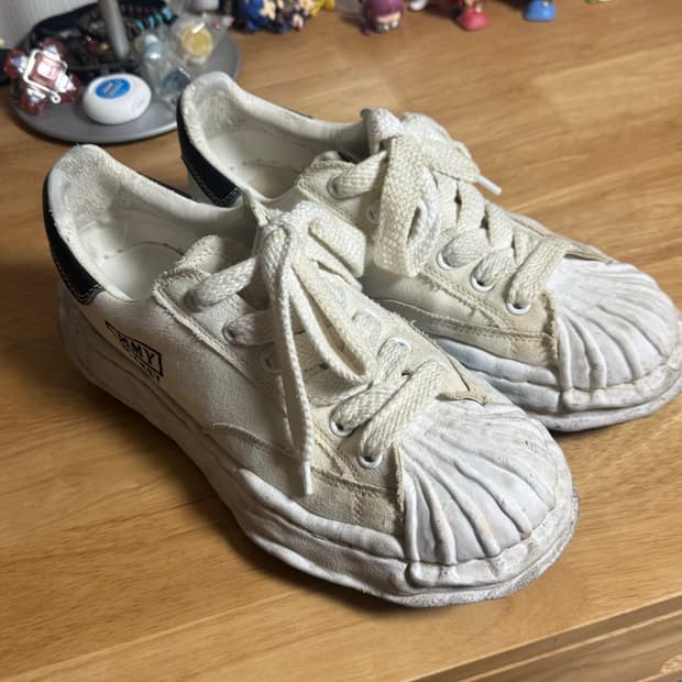 메종 미하라 야스히로 블레이키 OG솔 275