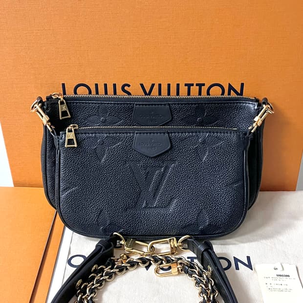 [S급/정품] 루이비통 멀티 포쉐트 악세수아 블랙 가방