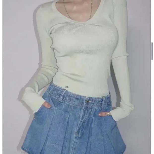페일제이드 딥 브이넥 니트 그린티