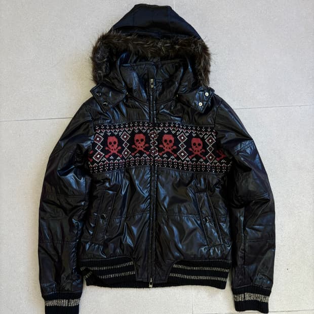 해골 노르딕 패딩