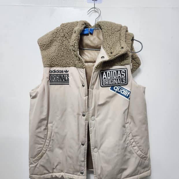 아디다스 패딩 조끼 베스트