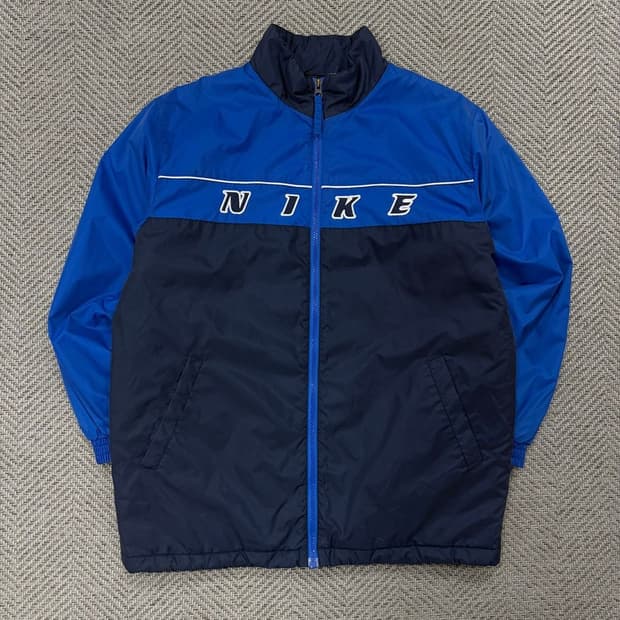 나이키 올드스쿨 바람막이 v1360