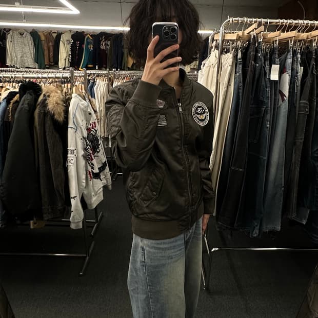 M)Natural story 빈티지 패치 항공 점퍼