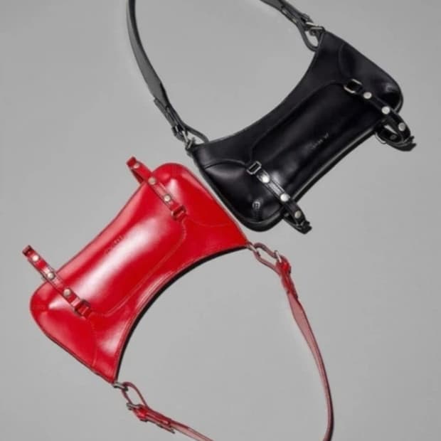 open YY) 오픈와이와이 GARTER SHOULDER BAG