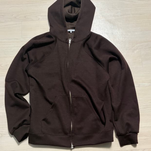 에피센터 후드집업