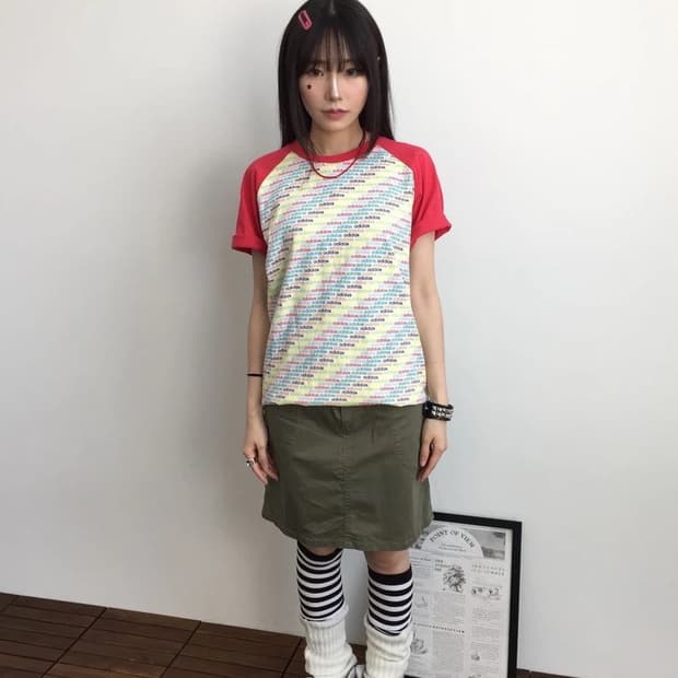 90s Adidas Descente Logo Raglan Tee