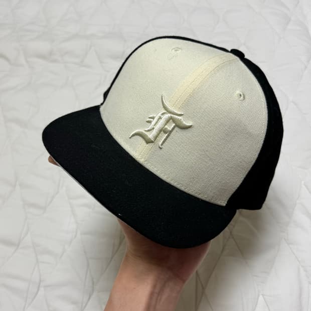 피어오브갓 뉴에라 712 