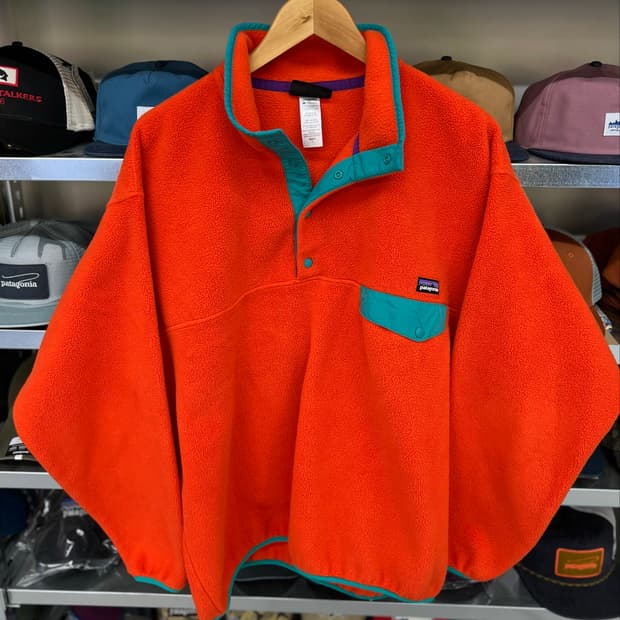 Eclectic Orange 색상 신칠라 스냅-T 풀오버