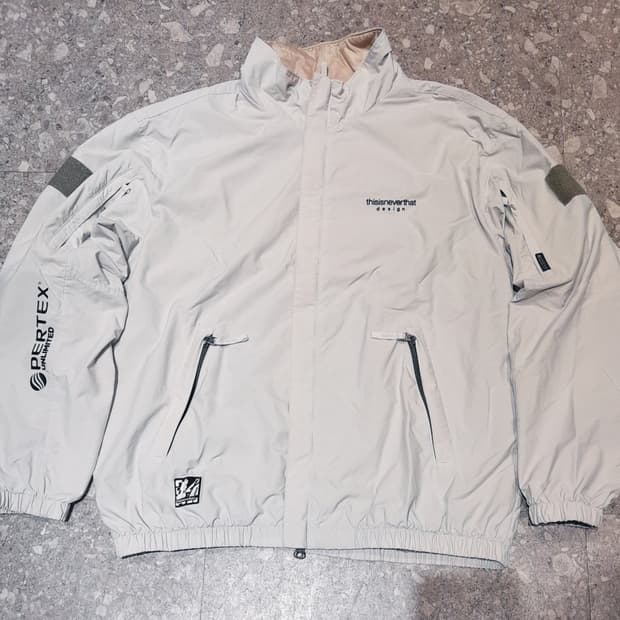 💥디스이즈네버댓 퍼텍스 자켓 실버그레이 (L)  