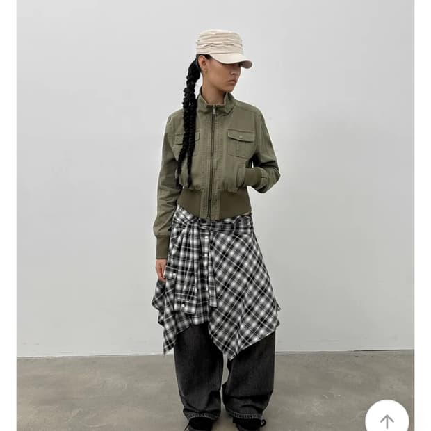 블랙업 톰푸 워싱 하이넥 점퍼 카키