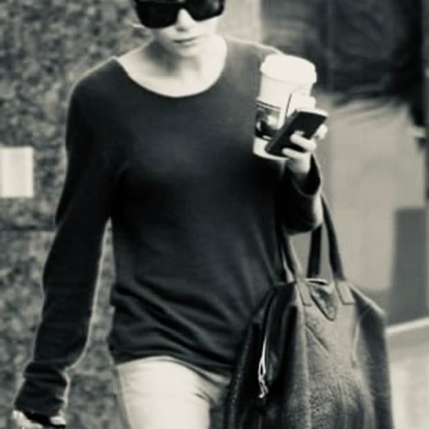 생로랑 레더 이지백 토트백 보스턴 블랙os 