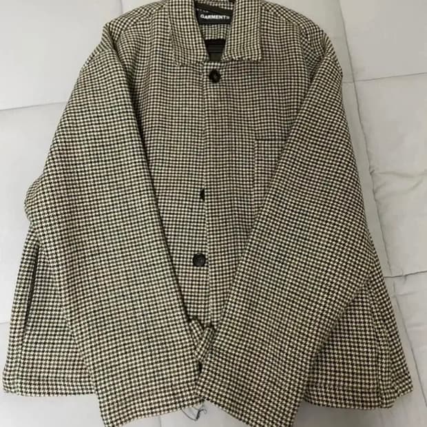 애즈클로 울 체크자켓 미착용 새제품 Free