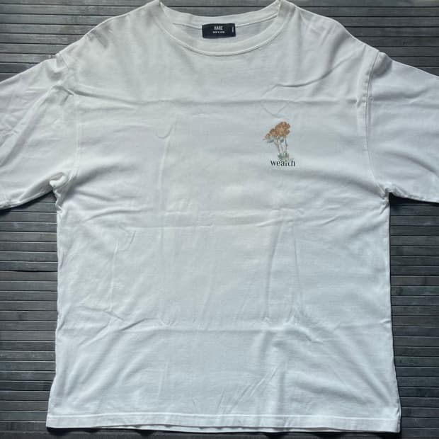 Wealth of flower overfit t-shirts